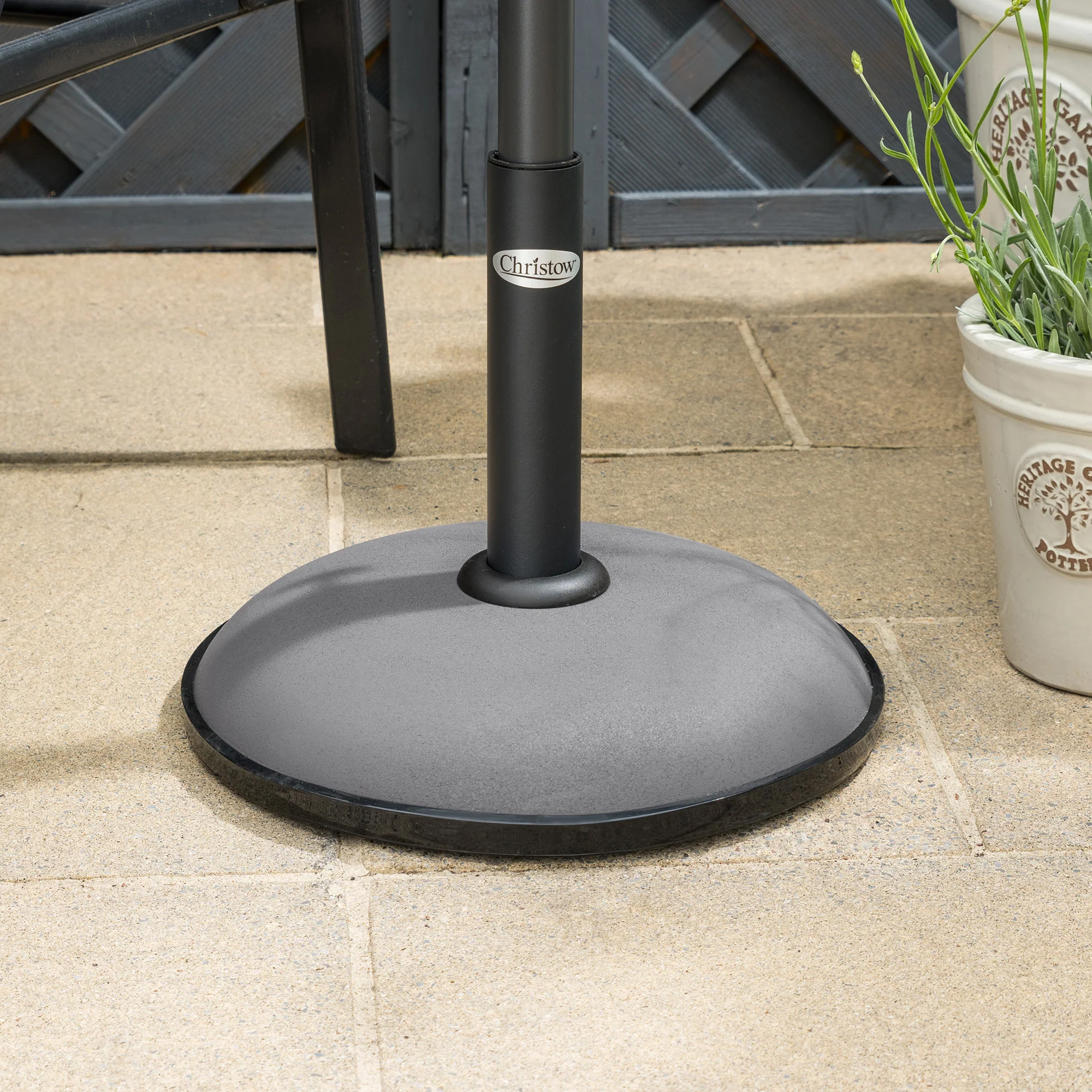 Round Parasol Base – 11kg - Image 4
