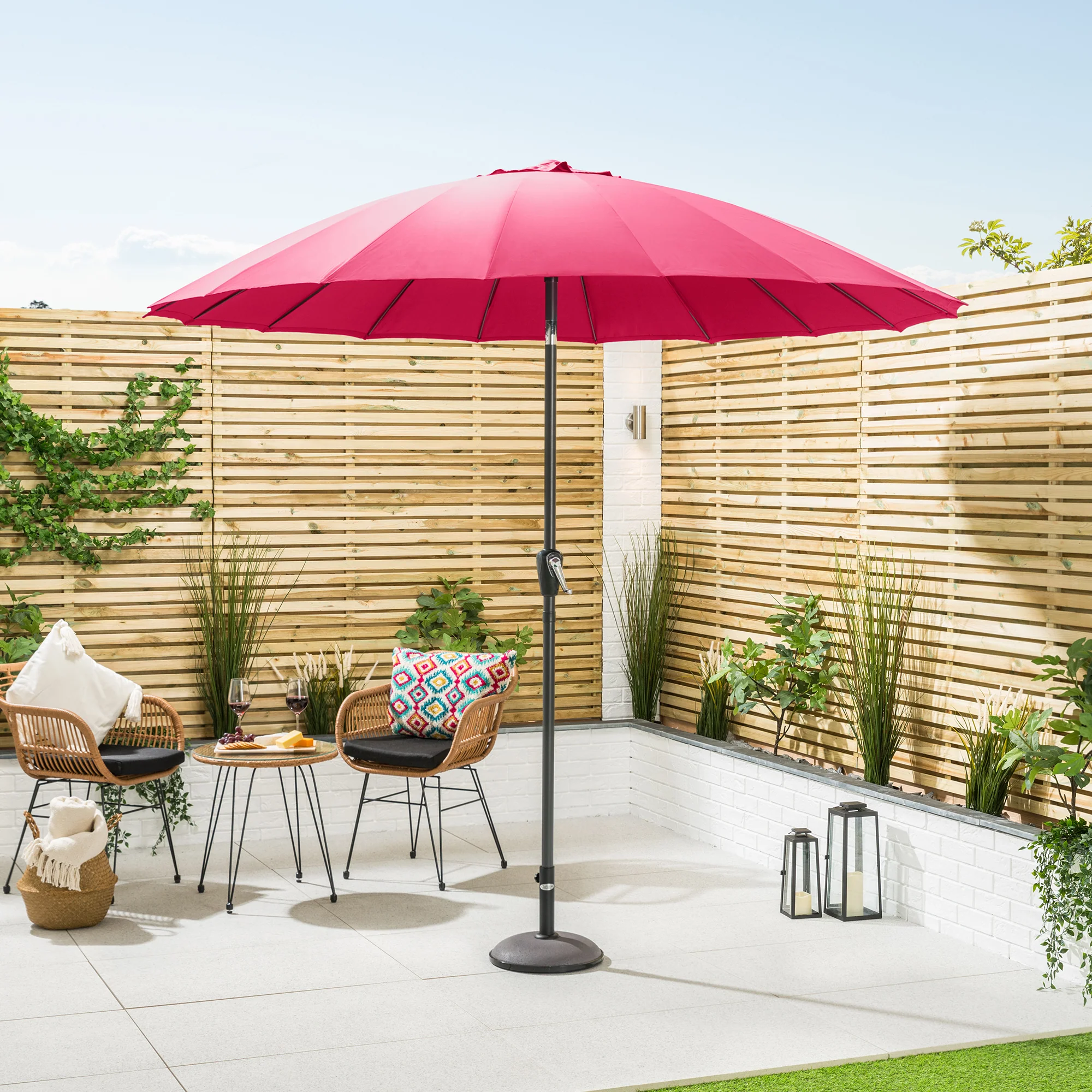 Shanghai Parasol with Tilt – 2.6m - Image 6