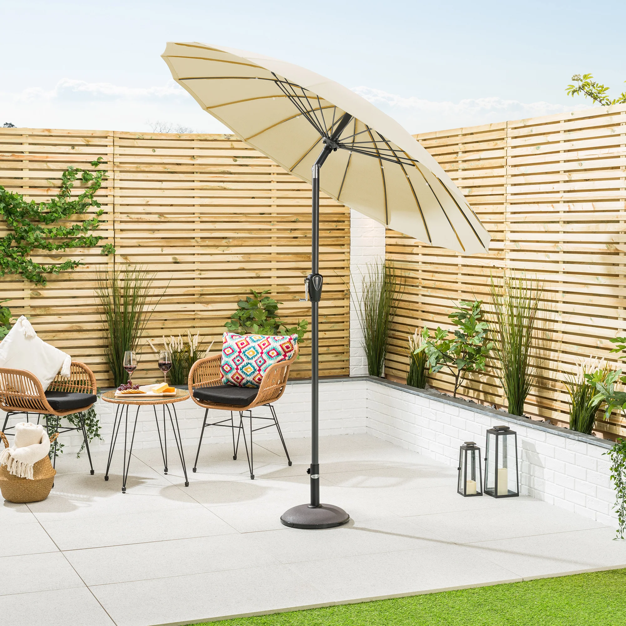 Shanghai Parasol with Tilt – 2m - Image 17