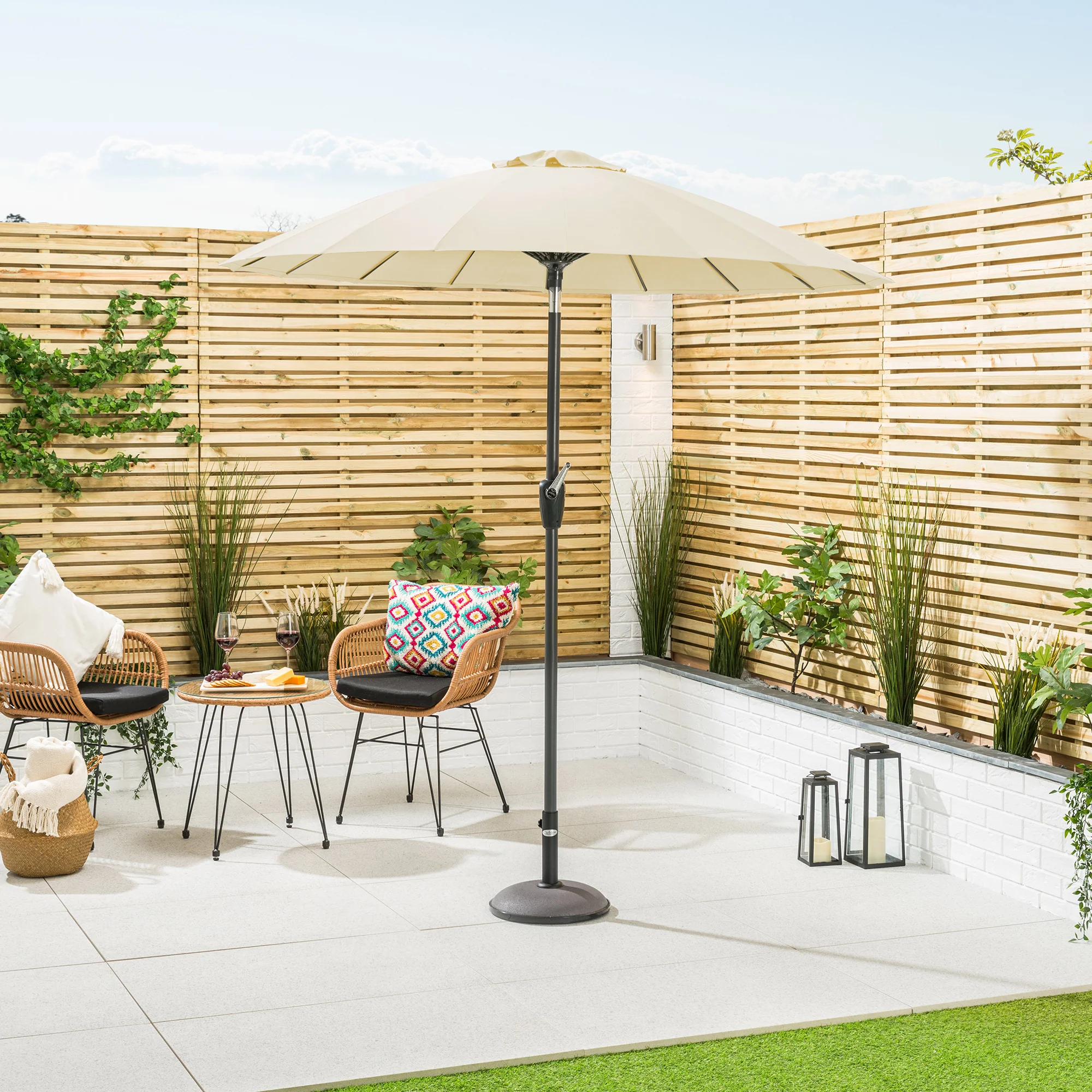 Shanghai Parasol with Tilt – 2m - Image 18