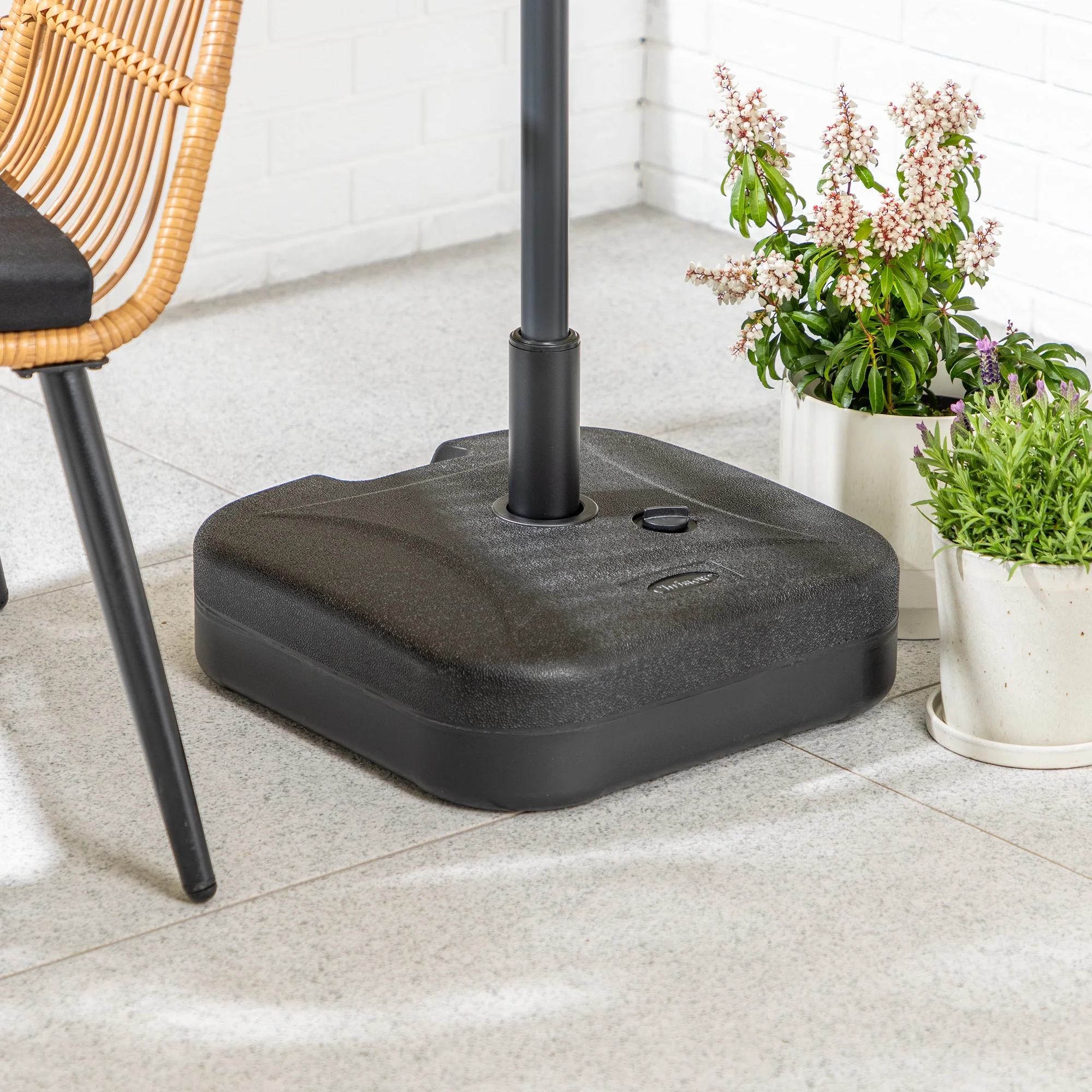 Square Plastic Parasol Base – 30kg