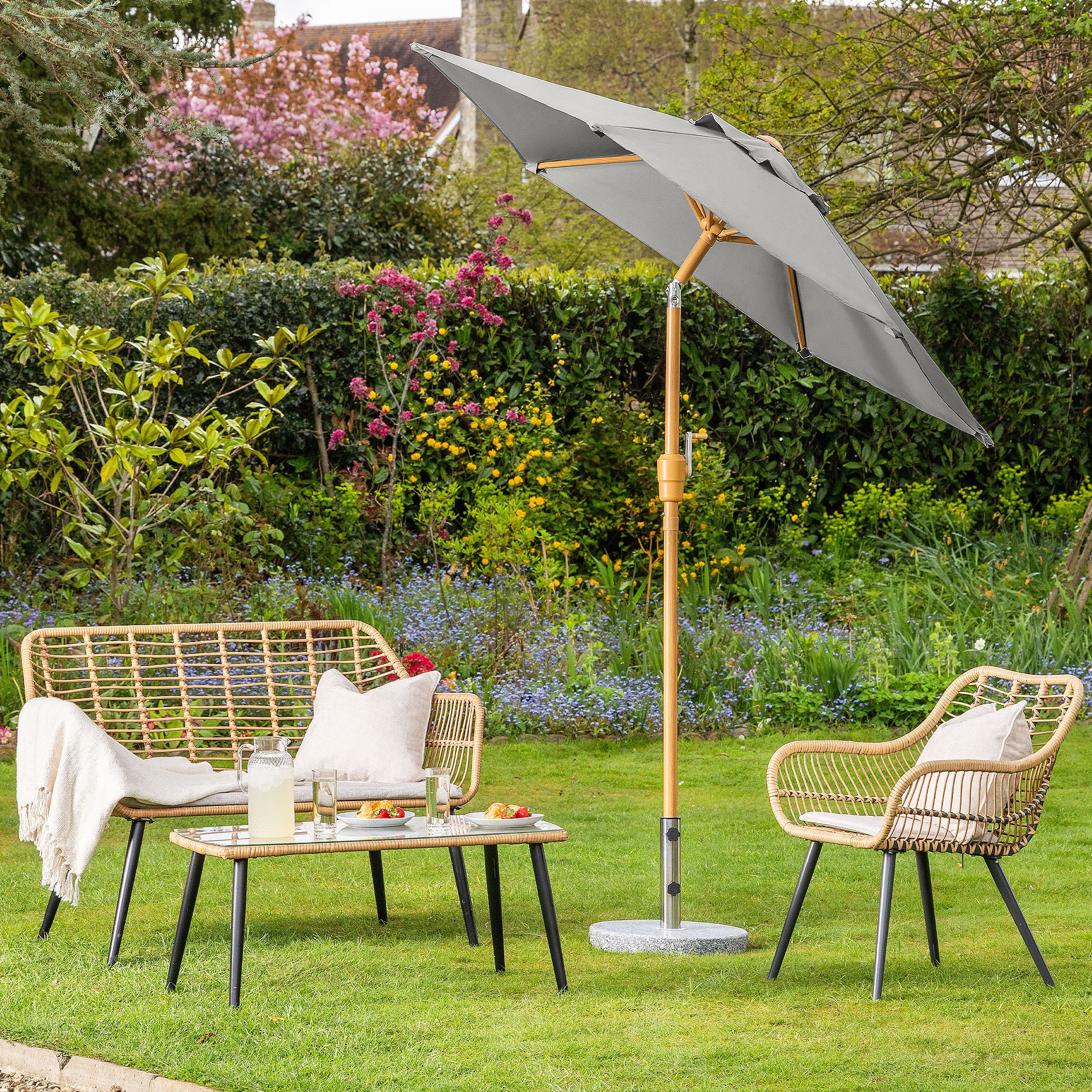 Wood-Effect Parasol with Tilt – 2m - Image 8