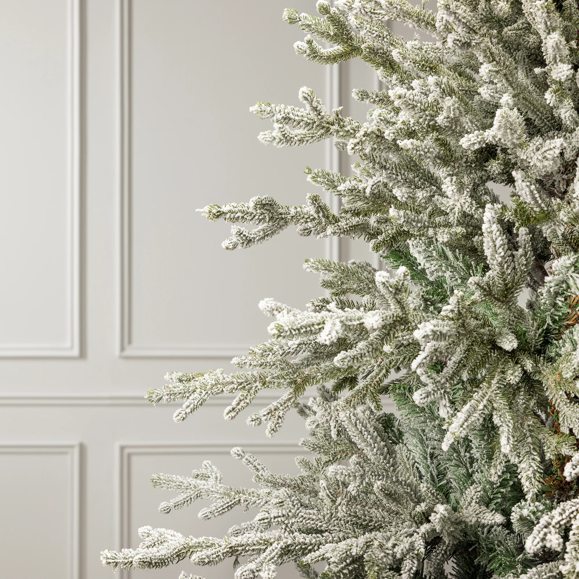 Verbier Fir Flocked Christmas Tree - Image 4