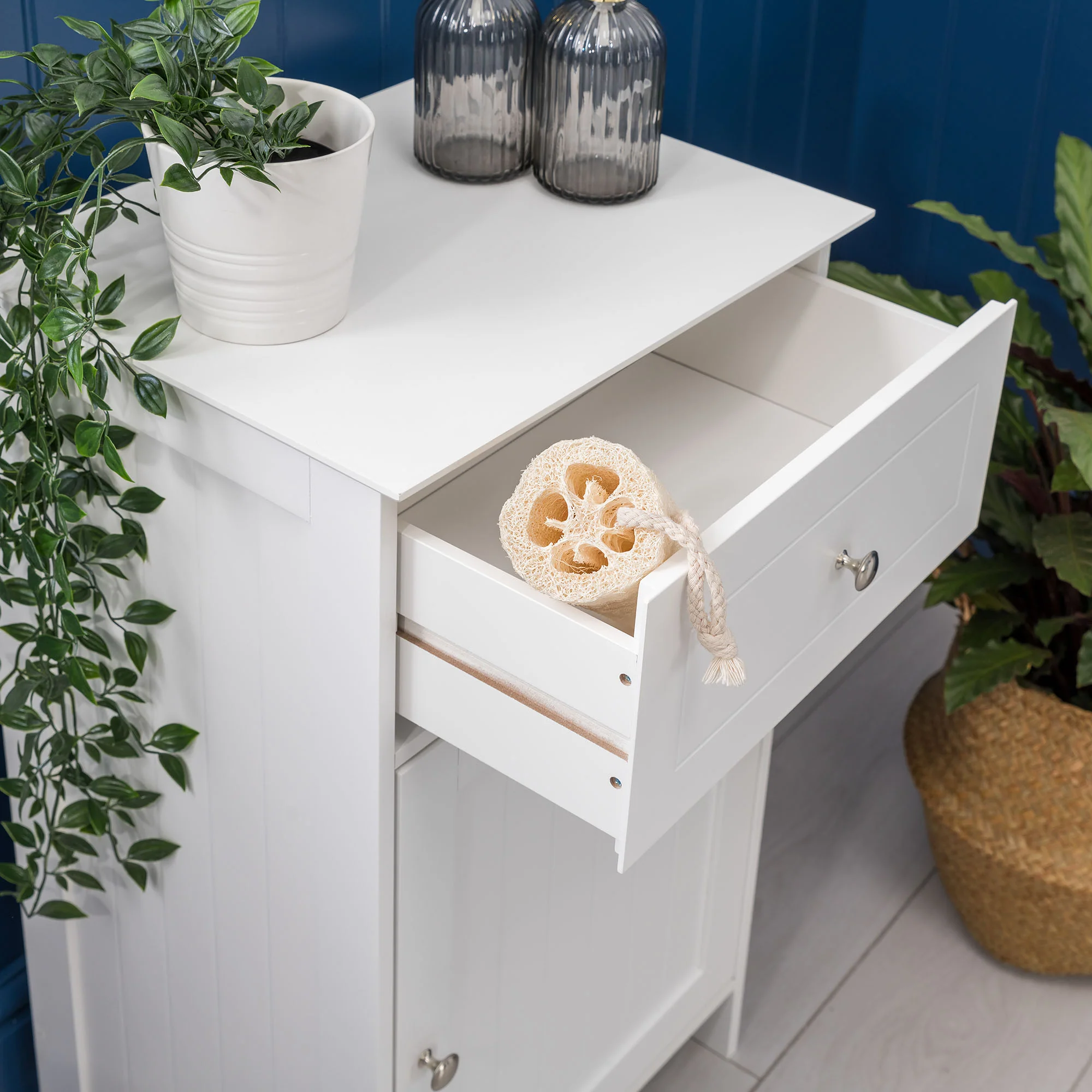 Clovelly White Bathroom Cabinet With Drawer - Image 3