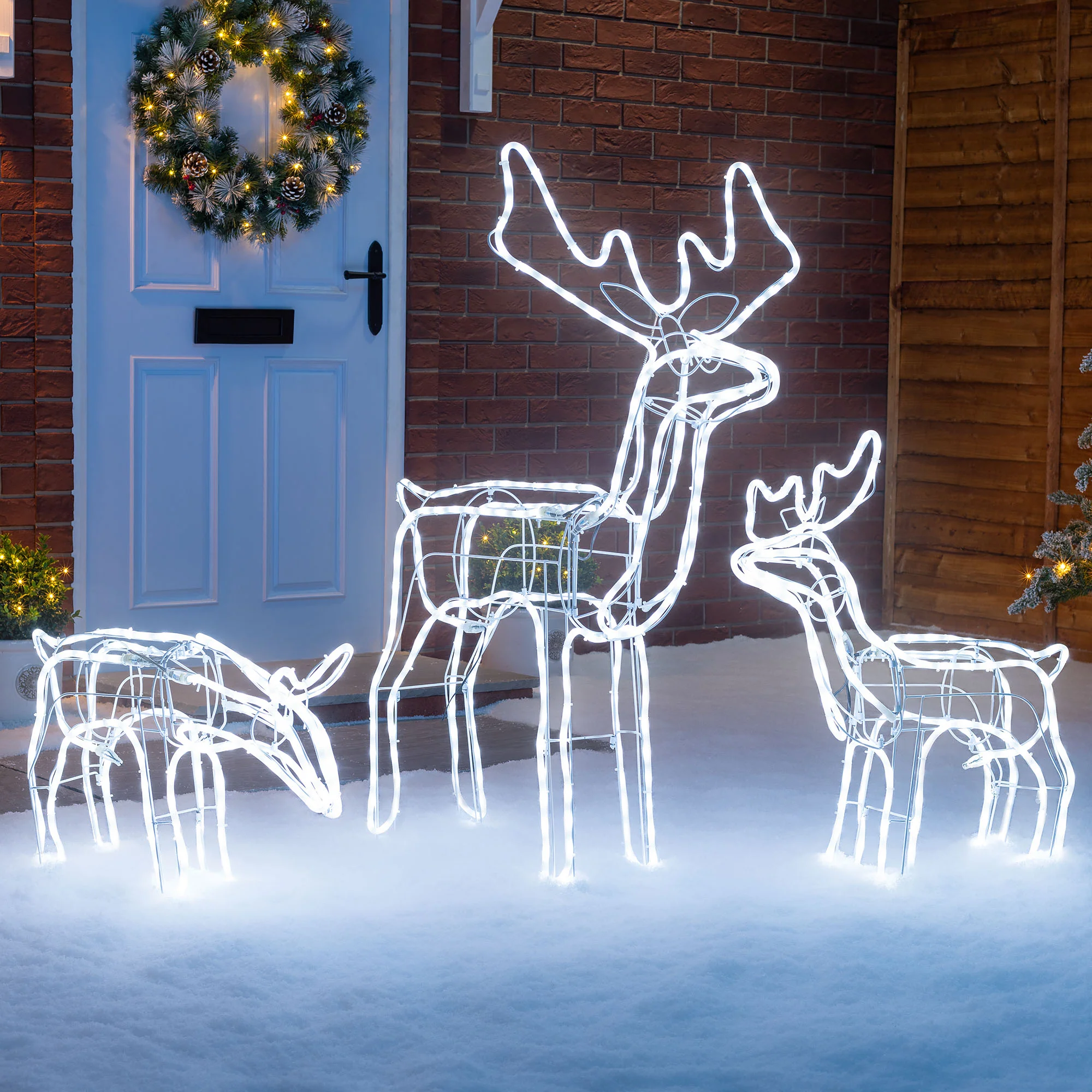 White LED Reindeer - Image 4