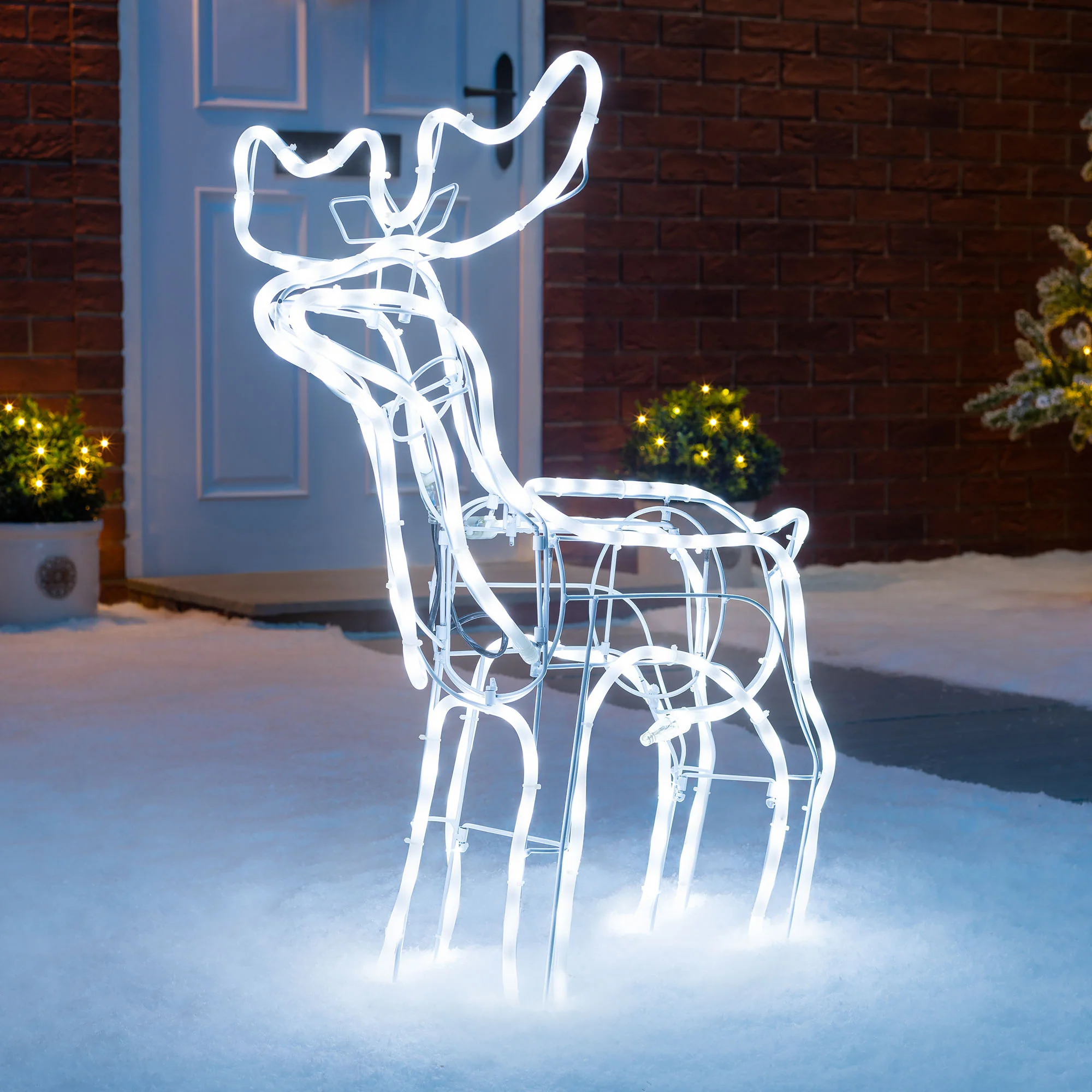 White LED Reindeer - Image 5