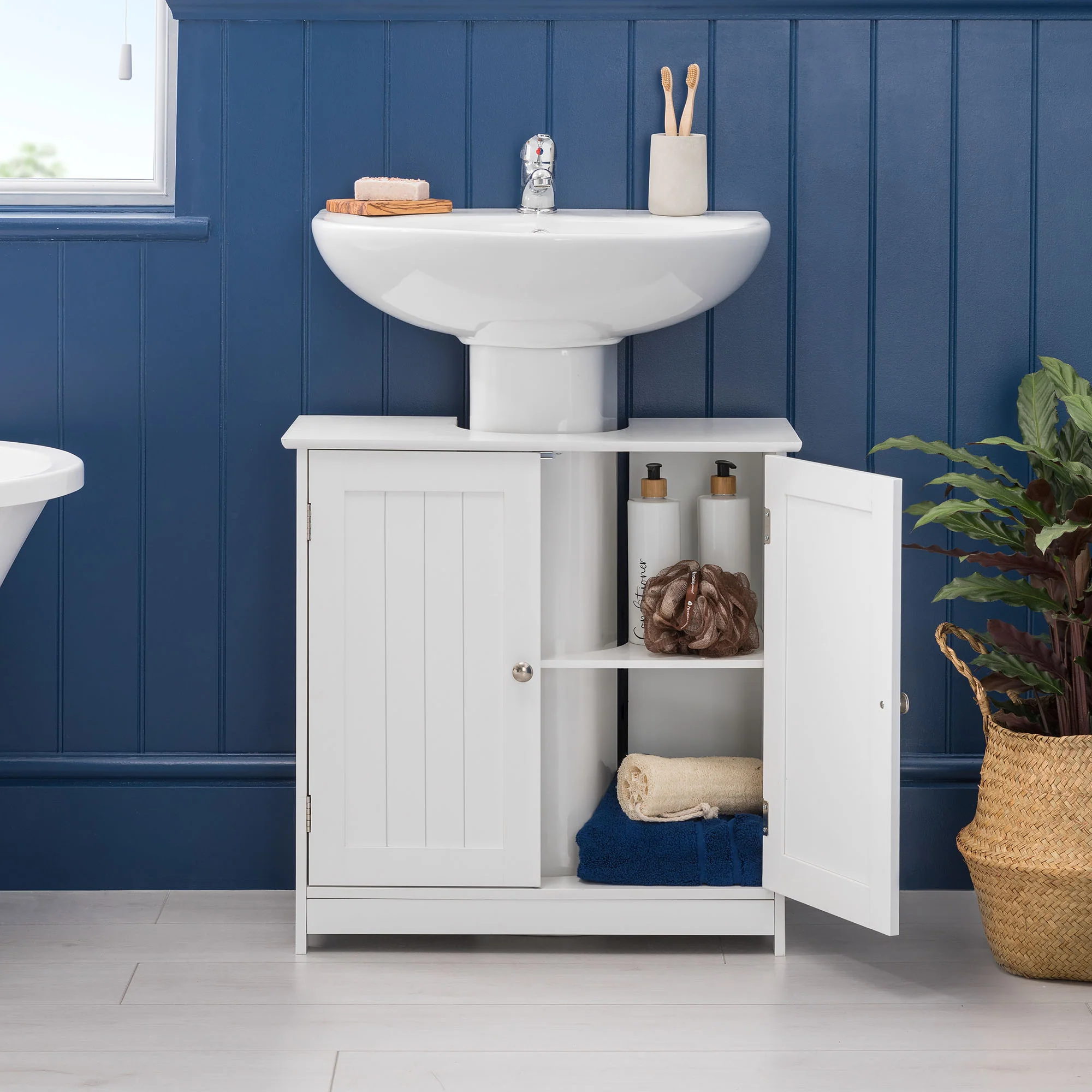 Clovelly White Under Sink Cabinet - Image 4